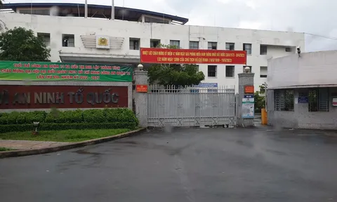 TP.HCM: Công an Quận 12 thông báo tìm người liên quan tai nạn trên đường An Phú Đông