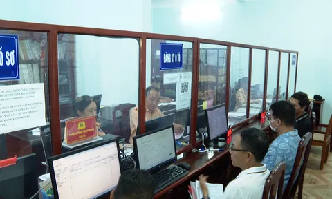 Tạo điều kiện thuận lợi cho người dân trong triển khai cấp biển số xe định danh