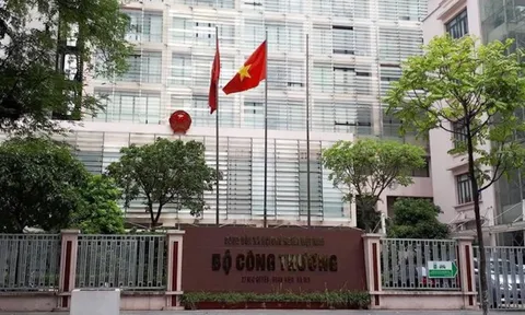 Chính phủ yêu cầu xử lý nghiêm các sai phạm trong tái cơ cấu các doanh nghiệp thuộc Bộ Công Thương