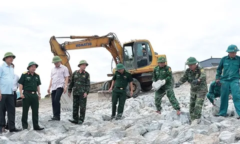 Hà Tĩnh: Chi hơn 13 tỷ đồng khắc phục kè biển Cẩm Nhượng