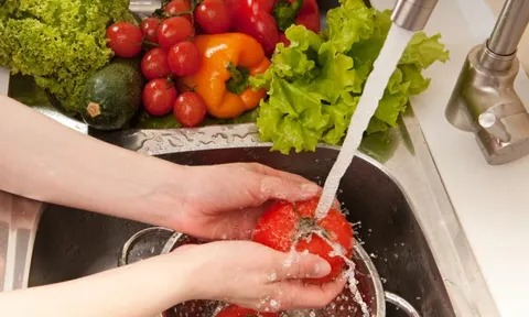 An toàn thực phẩm: Con người đã làm gì trong căn bếp của họ?