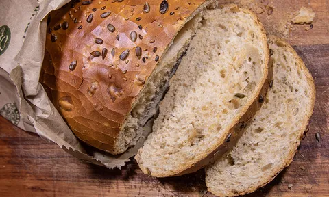 Hóa học phức tạp của gluten đem lại những chiếc bánh bông xốp