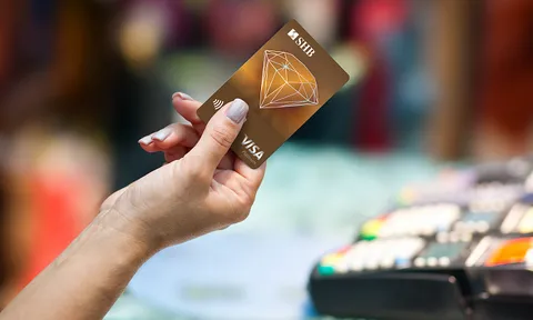 Thẻ tín dụng SHB VISA Platinum được vinh danh Top 50 sản phẩm dịch vụ tin dùng Việt Nam 2023