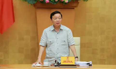 'Người trồng lúa phải sống được từ đất lúa'
