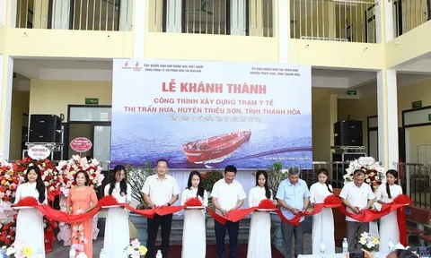 Petrovietnam và PVFCCo, PV Trans hỗ trợ 8 tỷ đồng xây dựng trường, trạm tại Thanh Hóa