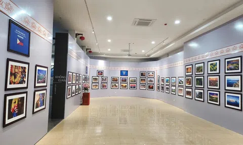 Triển lãm gần 200 bức ảnh về “Đất nước, con người ASEAN”