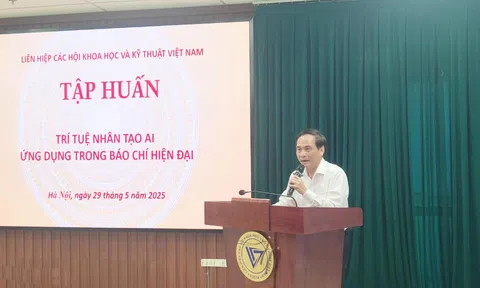 Tập huấn Ứng dụng trí tuệ nhân tạo (AI) trong báo chí hiện đại