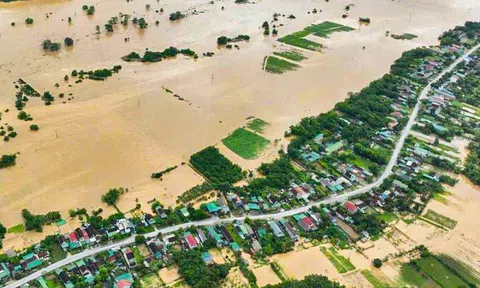 Nghệ An kêu gọi ủng hộ đồng bào bị ảnh hưởng do lũ lụt, trực thăng được huy động cứu trợ sau bão số 3