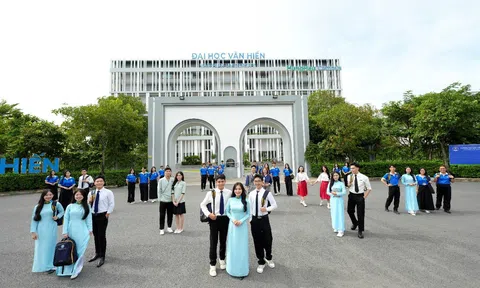 Trường Đại học Văn Hiến công bố điểm chuẩn đại học năm 2025 và nhiều chính sách hỗ trợ sinh viên nhập học