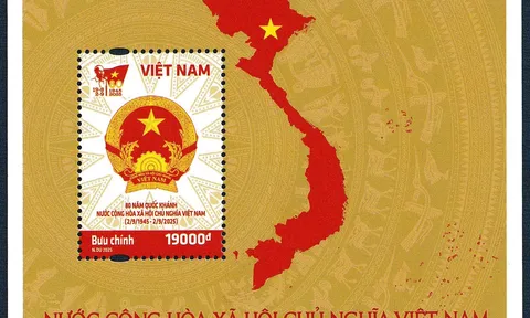 Phát hành bộ tem bưu chính đặc biệt Kỷ niệm 80 năm Quốc khánh