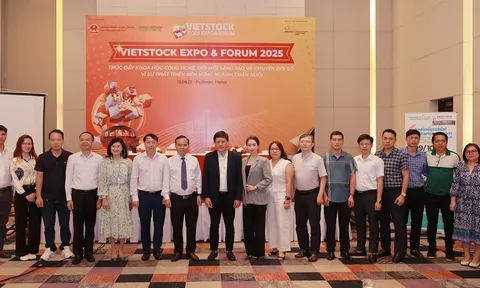 Vietstock 2025: Thúc đẩy khoa học công nghệ, đổi mới sáng tạo và chuyển đổi số vì sự phát triển bền vững ngành chăn nuôi