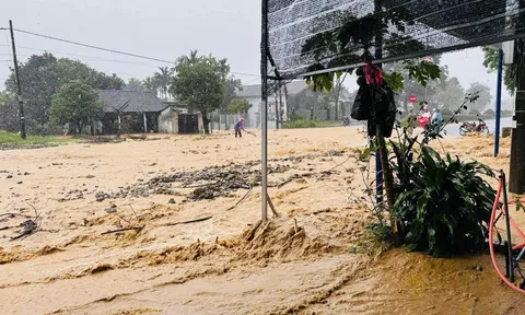 Mưa lớn tiếp diễn tại nhiều tỉnh, thành phố Trung Bộ và Tây Nguyên