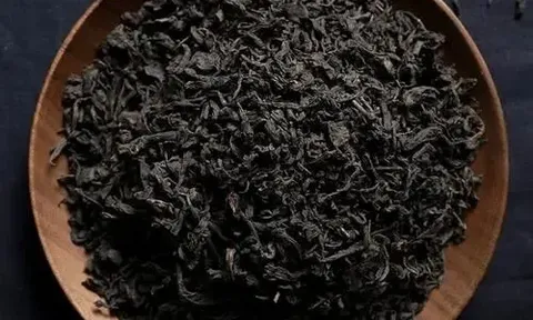 Vườn trà Trung Quốc đạt chuẩn châu Âu: Rào cản nào khiến dòng trà đen lên men bị 'bỏ ngỏ'?