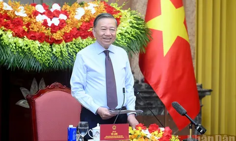 BÁO CHÍ CÁCH MẠNG VIỆT NAM TRONG THỜI ĐẠI SỐ
