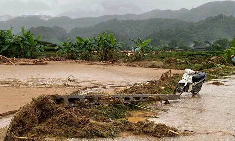 Trung ương Mặt trận Tổ quốc Việt Nam hỗ trợ tỉnh Lai Châu 5 tỷ đồng khắc phục hậu quả mưa lũ