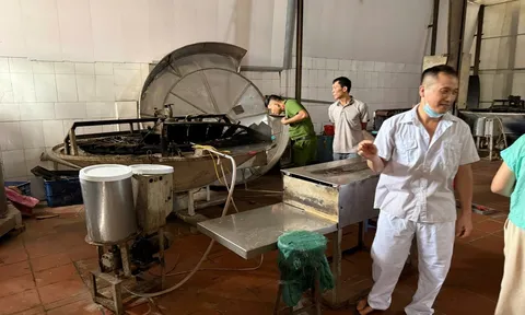 Phường Hồng Hà: Kiểm tra liên ngành an toàn thực phẩm, phòng cháy chữa cháy và kinh doanh xăng dầu, khí gas