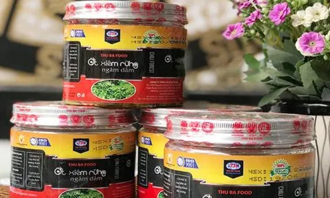 Muốn thoát cảnh ‘được mùa rớt giá’, hãy bắt đầu từ chế biến nhỏ ngay tại làng