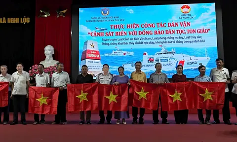 Nâng cao nhận thức pháp luật cho người dân vùng biển Nghi Lộc