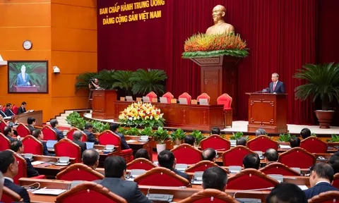 Thông báo Hội nghị lần thứ 13 Ban Chấp hành Trung ương Đảng khóa XIII