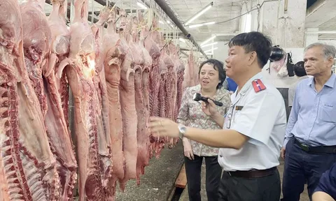 Thủ tướng chỉ đạo siết kiểm soát giết mổ gia súc, ngăn chặn thịt bẩn ra thị trường