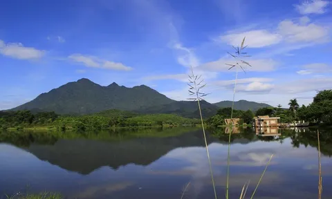 Hà Nội tiếp nhận quản lý Vườn Quốc gia Ba Vì và Làng Văn hóa - Du lịch các dân tộc Việt Nam