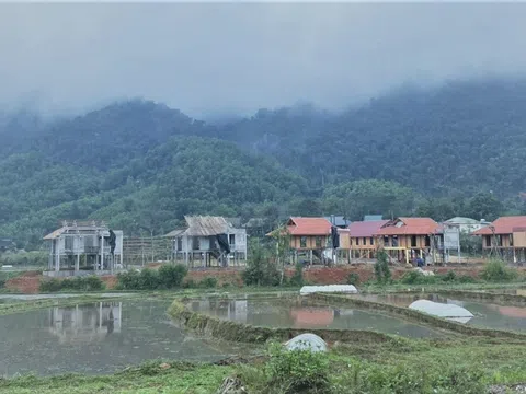 Bản Năng Cát, thác Ma Hao giàu tiềm năng phát triển du lịch cộng đồng