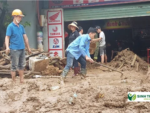 Suối Huồi Giảng gào thét, người Kỳ Sơn còn gì khi cơn lũ tràn qua?