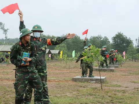 Vui xuân không quên nhiệm vụ