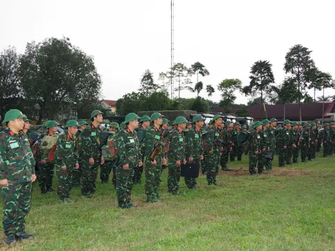 Bộ CHQS tỉnh Thừa Thiên Huế luyện tập chuyển trạng thái sẵn sàng chiến đấu năm 2023