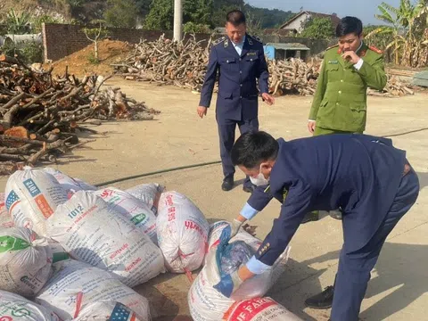 Sơn La: Phát hiện hơn 1 tấn sản phẩm động vật hôi thối đang trên đường tiêu thụ