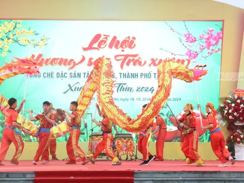 Lễ hội "Hương sắc Trà xuân" - vùng chè đặc sản Tân Cương lần thứ 20