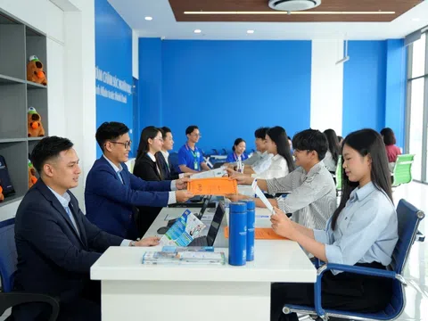 Trường Đại học Văn Hiến tiếp sức thí sinh vào đại học