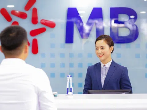 MB giữ vững Top 2 thương hiệu ngân hàng hàng đầu Việt Nam năm 2025