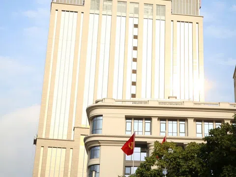 Ngân hàng Nhà nước Việt Nam chấp thuận việc chuyển nhượng 100% vốn Công ty Tài chính PTF của SeABank cho AEON Financial Service
