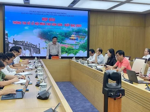 Lễ hội mùa Thu Côn Sơn – Kiếp Bạc lớn nhất từ trước đến nay