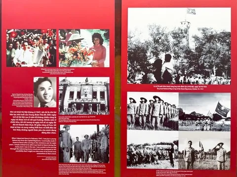 Ôn lại lịch sử hào hùng Ngày Giải phóng Thủ đô qua trưng bày “Vang mãi khúc khải hoàn”