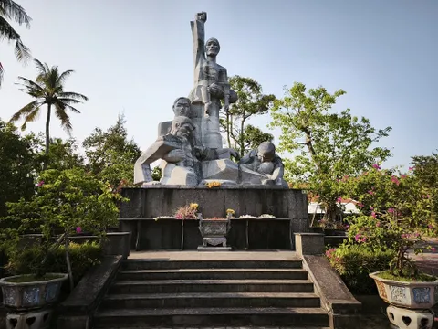 Về Sơn Mỹ để thấu hiểu sâu sắc giá trị của hòa bình