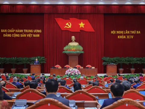 THÔNG BÁO HỘI NGHỊ LẦN THỨ BA, BAN CHẤP HÀNH TRUNG ƯƠNG ĐẢNG KHÓA XIV