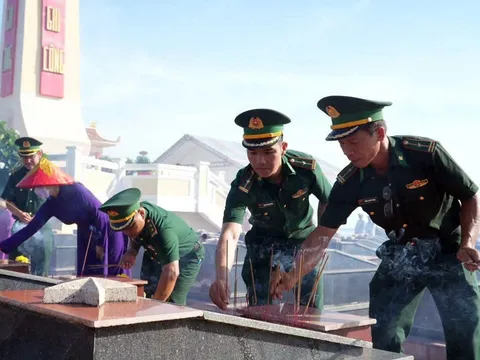Bộ đội Biên phòng TP Huế tổ chức nhiều hoạt động tri ân các anh hùng liệt sĩ