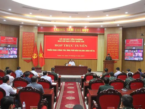 Thủ tướng họp khẩn ứng phó bão số 5: Bảo vệ tính mạng nhân dân là mục tiêu cao nhất