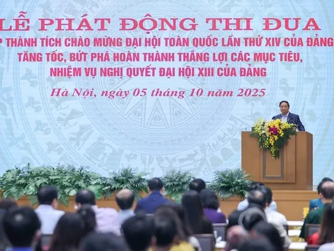 Thủ tướng phát động đợt thi đua cao điểm lập thành tích chào mừng Đại hội XIV của Đảng