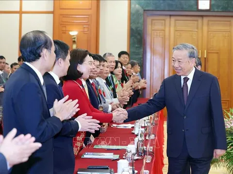 Tổng Bí thư Tô Lâm gặp mặt đại biểu Nông dân Việt Nam xuất sắc, Nhà khoa học của nhà nông năm 2025