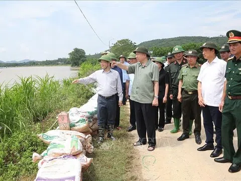 Tổng Bí thư, Chủ tịch nước Tô Lâm kiểm tra công tác phòng, chống lụt bão tại Tuyên Quang